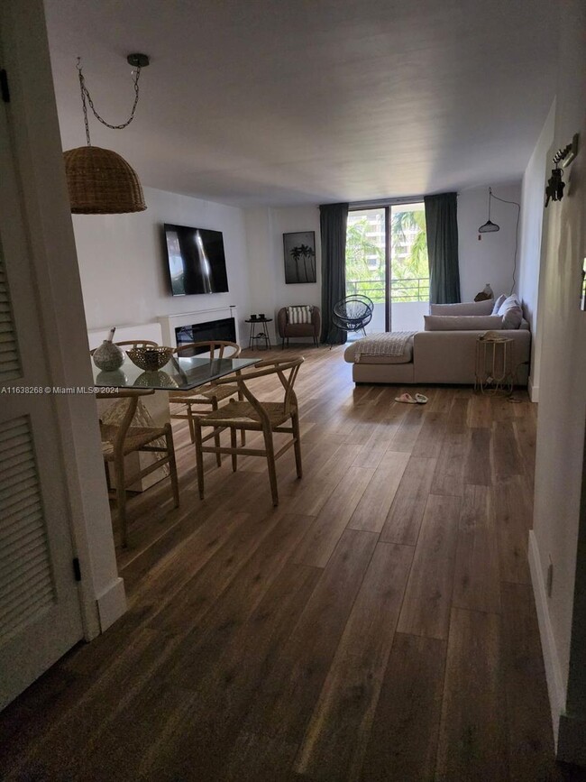 Photo - 2500 Parkview Dr Condo Unit #518