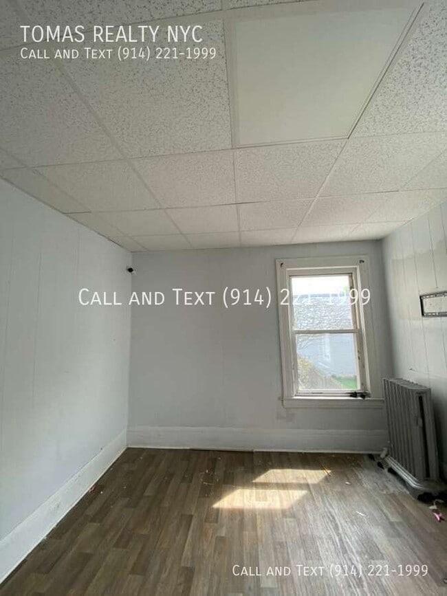 Building Photo - 16 Saratoga Ave