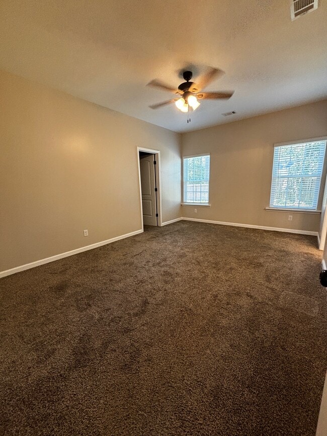 Photo - 604 N Main St