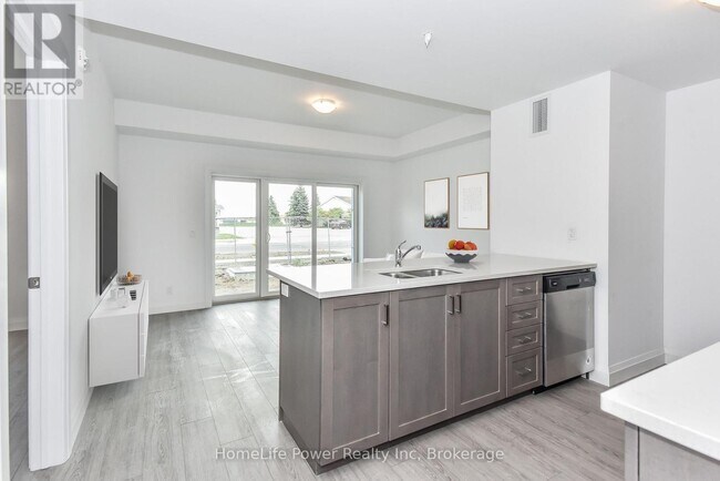 Photo - 170 Northumberland St