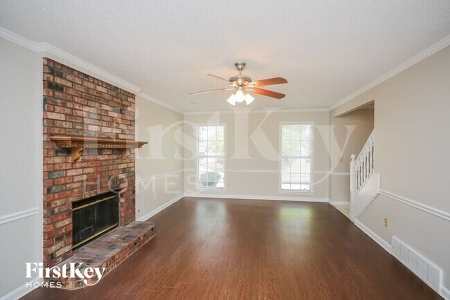 Photo - 5393 Lake Village Dr