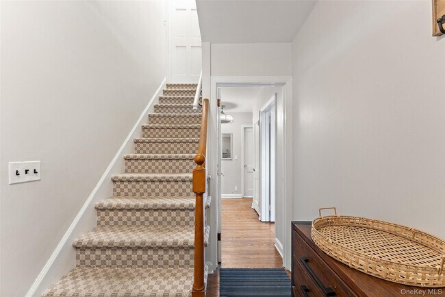 Photo - 17 Terrace Ave