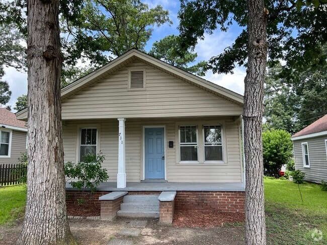 Building Photo - 711 Madison St Rental