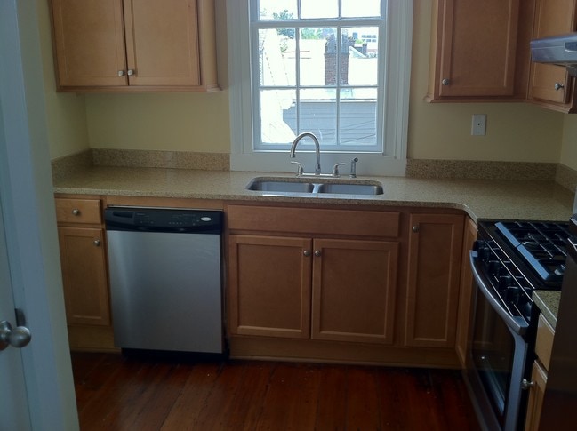 Photo - 123 Coming St Unit C