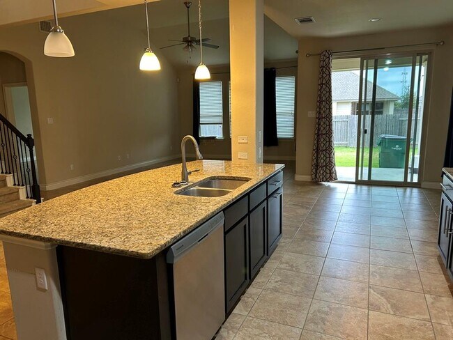 Photo - 19301 Bridie Path