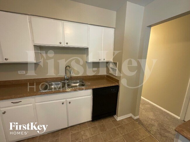 185 Pauline Dr