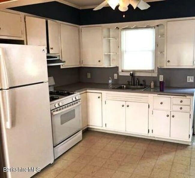 Building Photo - 38 Bryant St Unit 38