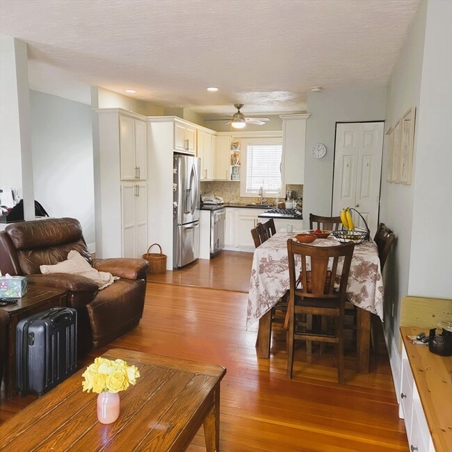 Photo - 25 Acton St Unit 1