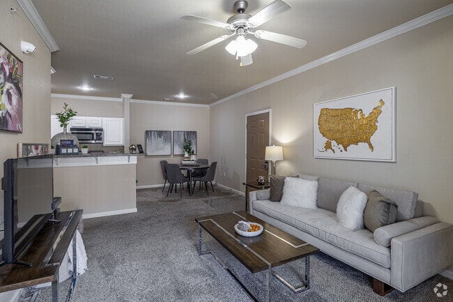 1BR, 1BA - 804SF - Living Room