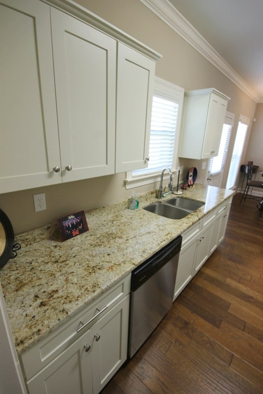 Photo - 104 Robbins Cir