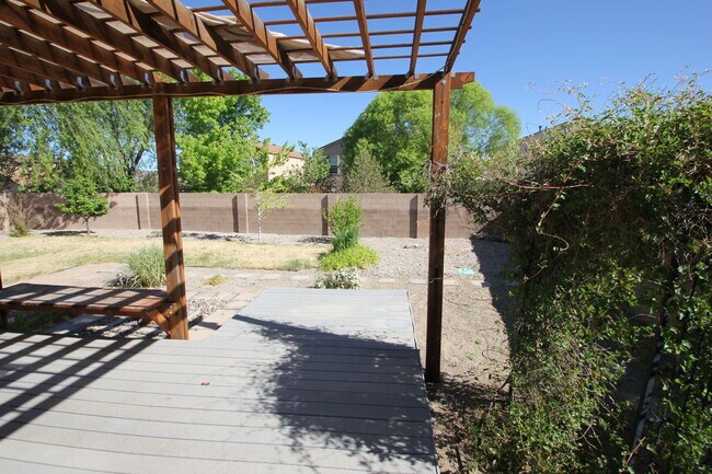 Photo - 6827 Brindisi Pl NW