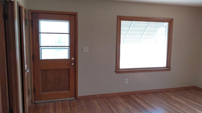 Photo - 907 N Grant St