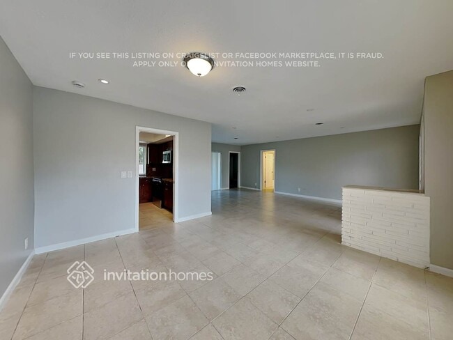 Photo - 5301 Polk St