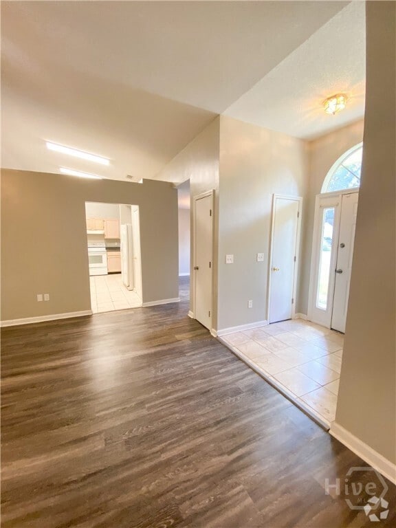Building Photo - 42 Cutler Dr Rental