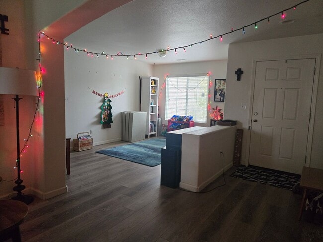 Photo - 3BR 2 BA available Feb 1st