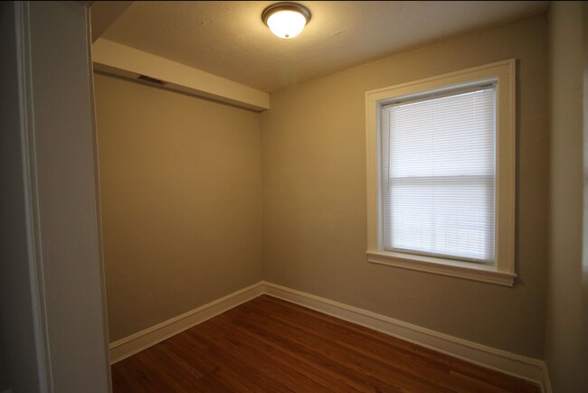 Separate room will fit a bed or office space - 4950 W Berteau Ave Unit 1