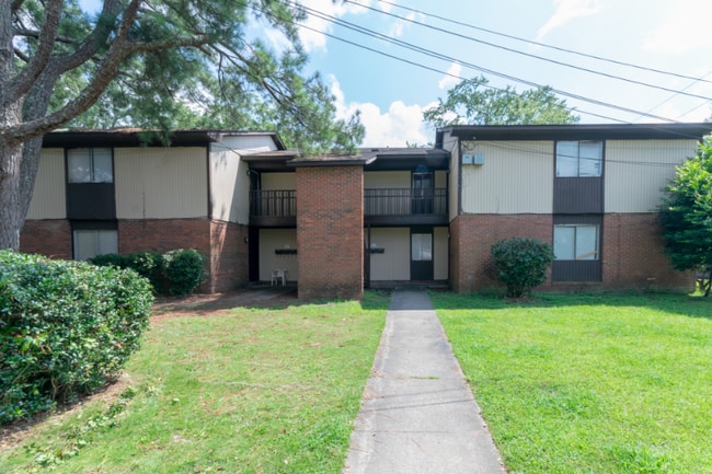 Photo - 1824-2020 Sheffield Dr