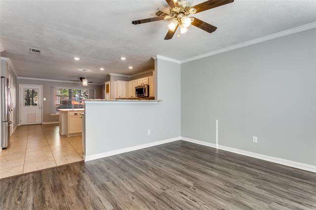 Photo - 1728 Creekpoint Dr