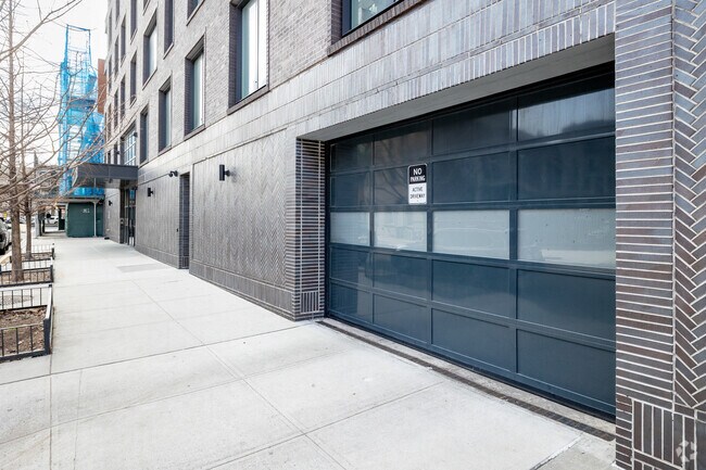 Photo - N7 Williamsburg