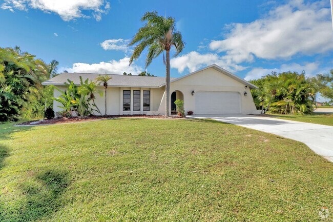 Building Photo - 4800 SW 12th Pl Rental