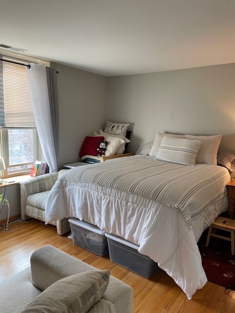 Photo - 901 W Dakin St Unit 2E