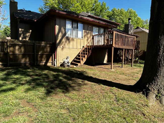 Rear yard 8504 view - 8500 Ditzler Ave Townhome
