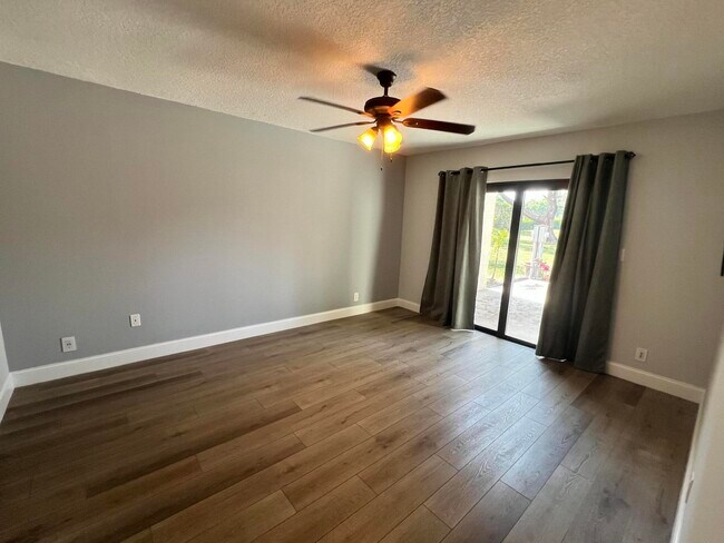 Photo - 11692 Timbers Way