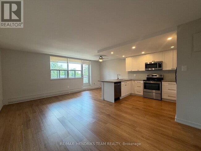 Photo - 158 Fitch St Unit 314