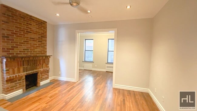 Building Photo - E 25TH ST. Rental