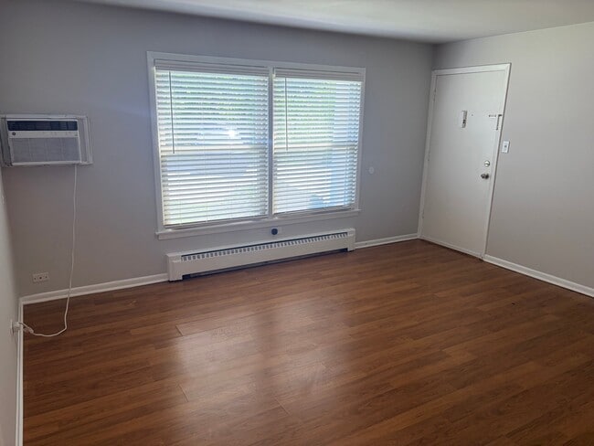 Photo - 18534 Wildwood Ave Unit 1E