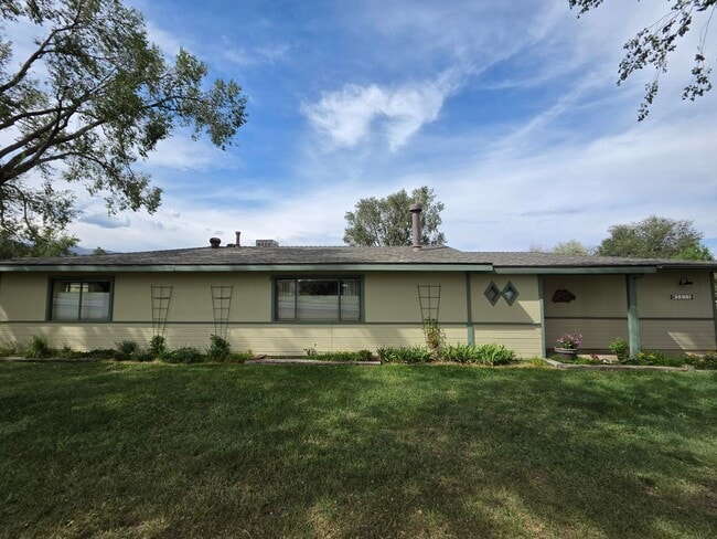 Photo - 5675 E Burris Ln