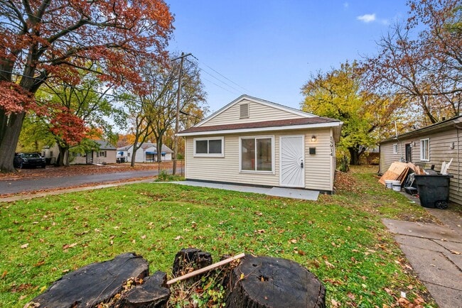 Photo - Remodeled Detroit rental available now!