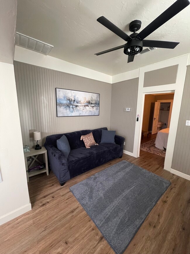 Photo - 230 W Myrtle St Unit 230-A