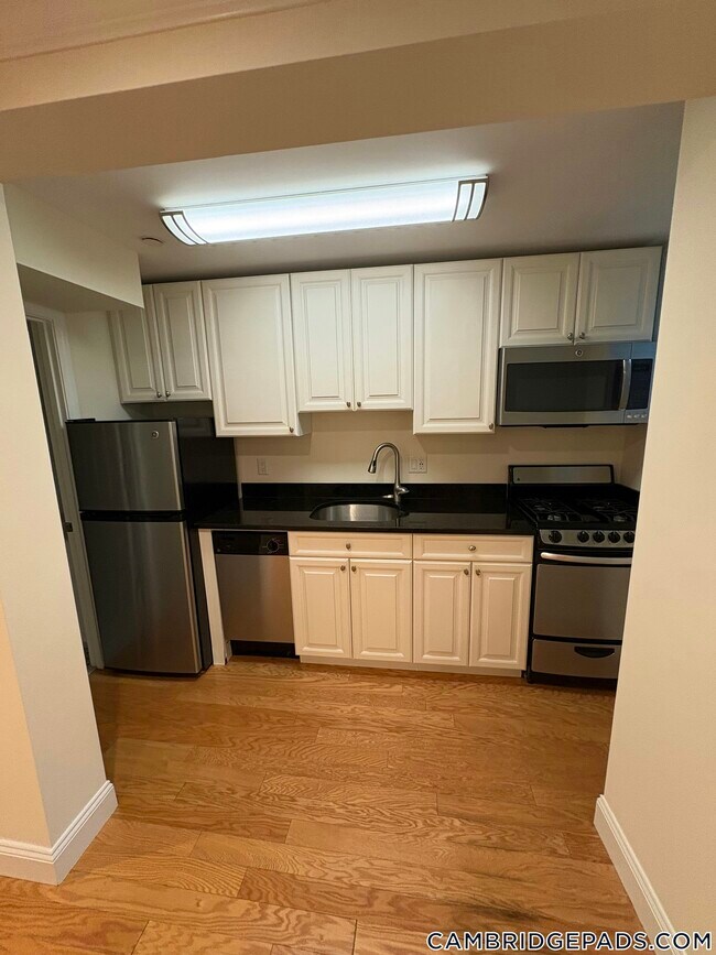 Photo - 3 Langdon St Unidad D