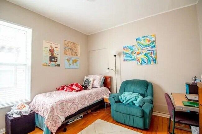 Dormitorio 2 - 925 E Johnson St Unidad A