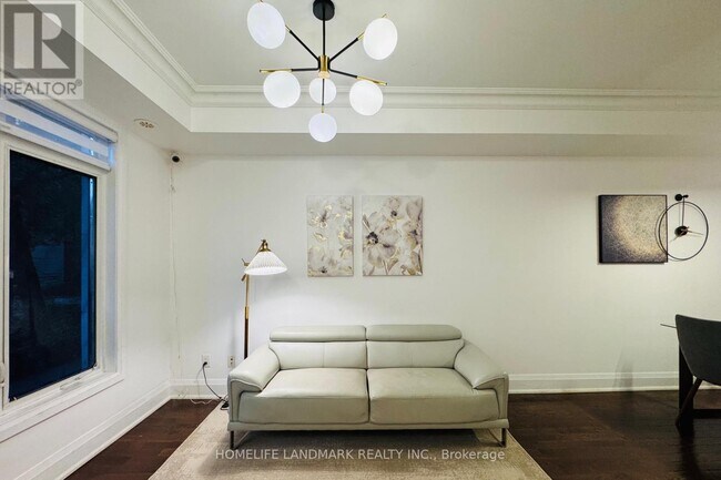 Photo - 7 Oakburn Crescent