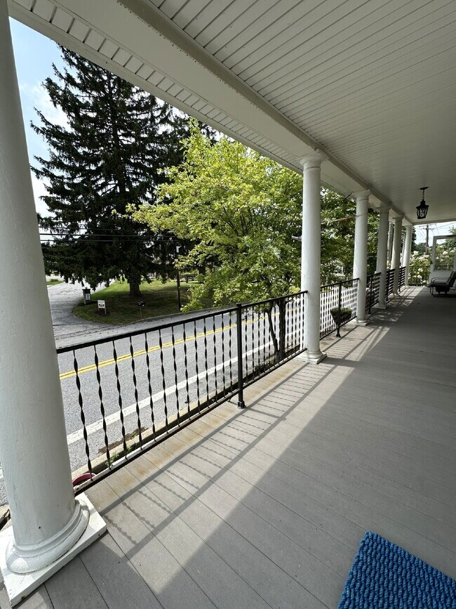 Photo - Large Two Bedroom Apartment in Westminster Unit A