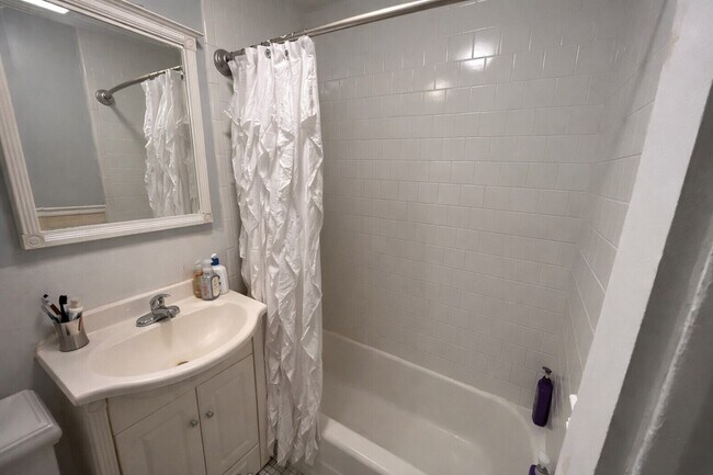 Photo - 206 Commonwealth Ave Unidad 2