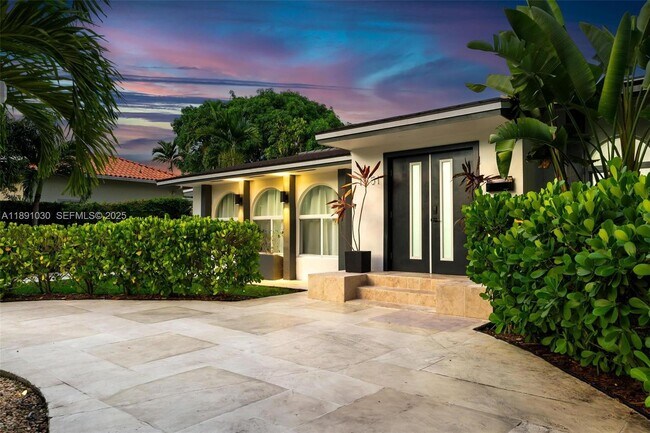 1651 SW 13th Ave