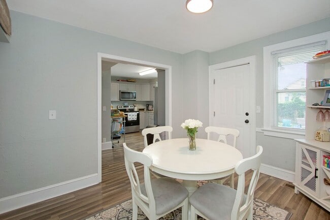 Photo - Move In Ready 5 Bedroom Cap Cod!