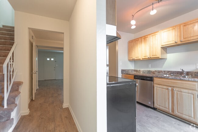 1BR,1BA,-844SF, Premier Unit