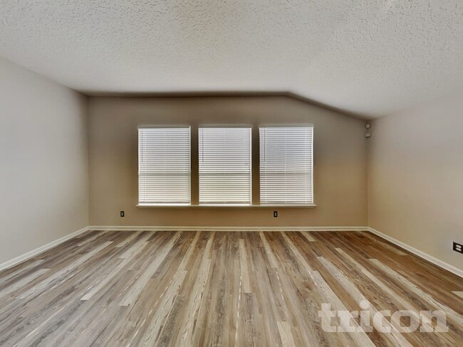 Photo - 13698 Devan Lee Dr N