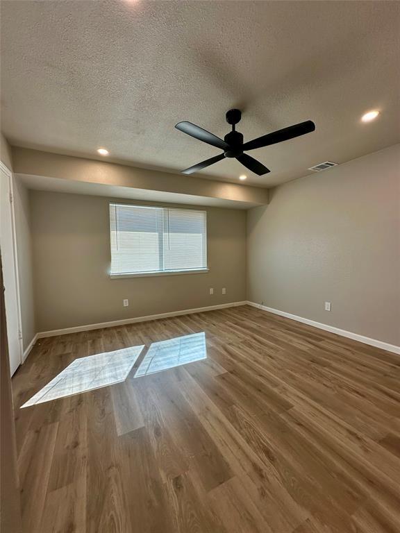 Building Photo - 202 Dahlberg Blvd Unit 10