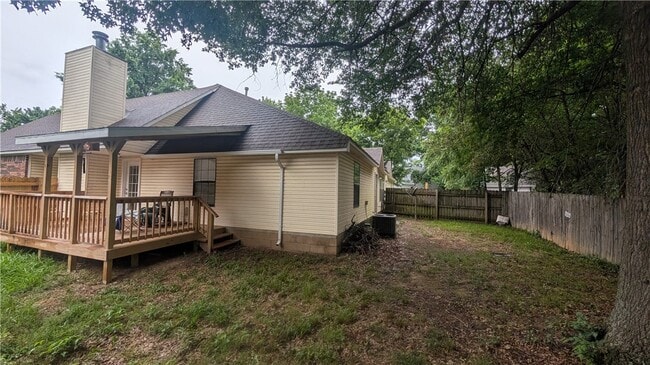 Photo - 2050 E Farr Ln
