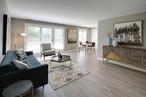 Photo - 1910 Chestnut Ave