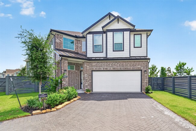 Building Photo - 21227 Teal Lovegrass Ln