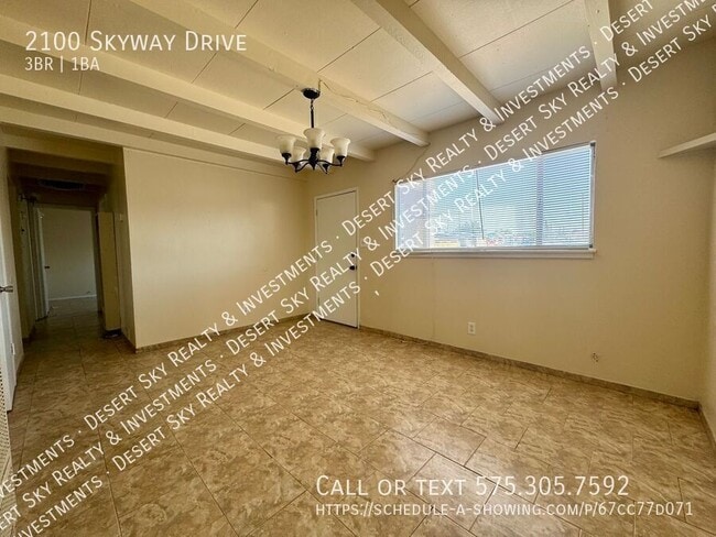Photo - 2100 Skyway Dr