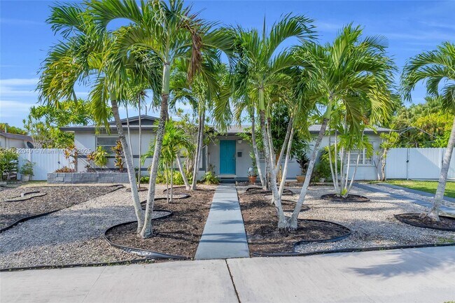 Building Photo - 9250 SW 31st Terrace Rental