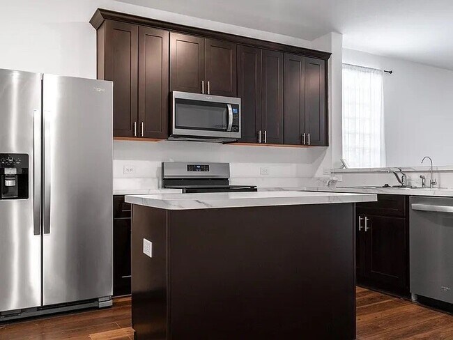 Photo - 10222 Clearwick St