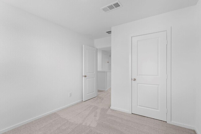 Photo - 24505 Red Hawthorn Trce